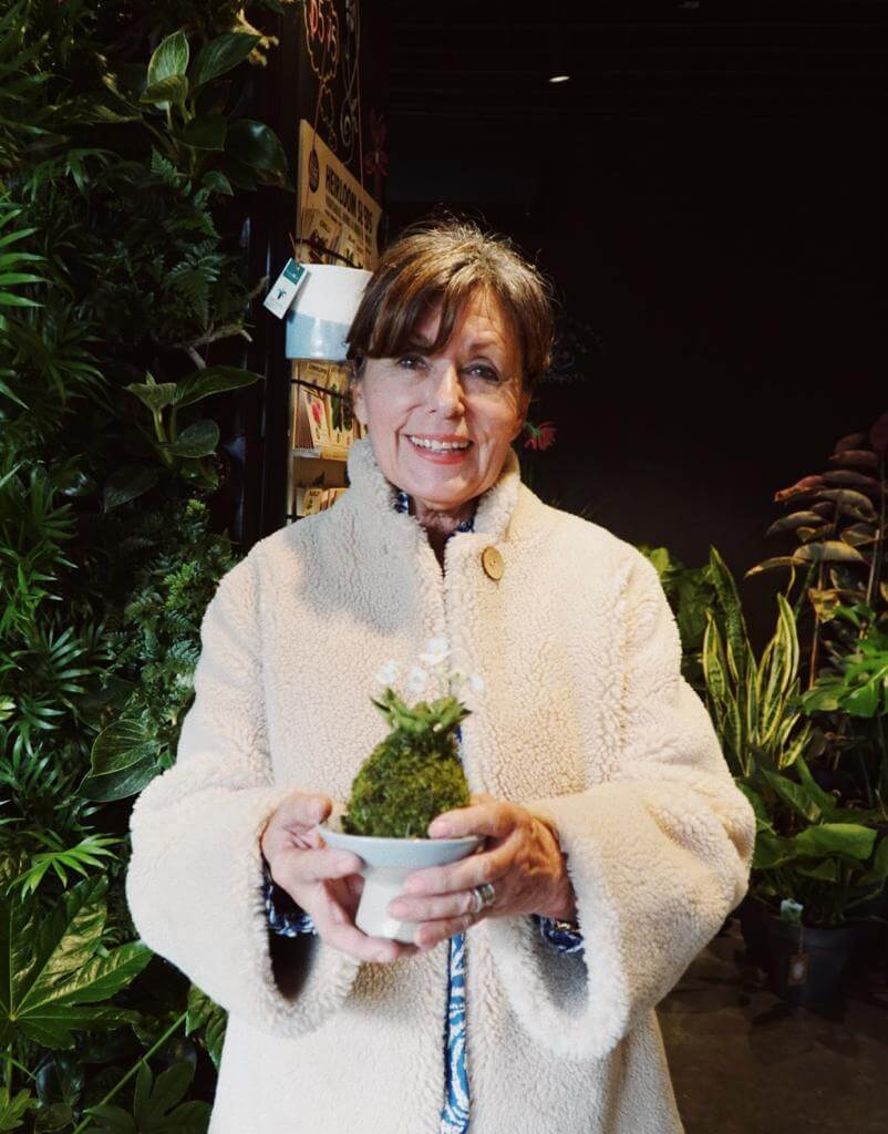 kokedama-workshop2.jpeg__PID:8f7b990c-053a-4d88-96d3-6bfa4a642e81